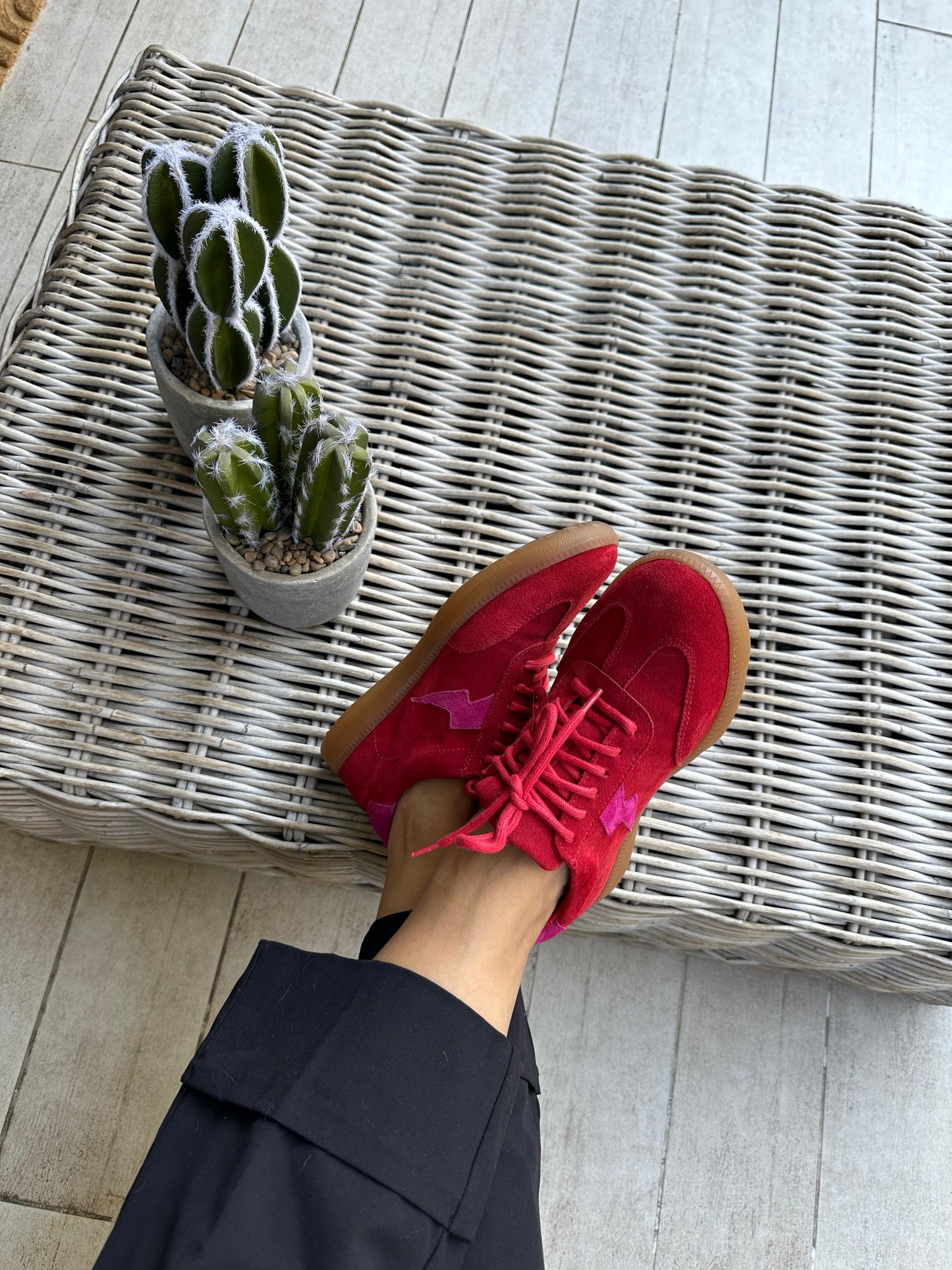 Zapas Colors Ray ⚡️ Roja Suela Caramelo